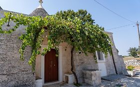 Trullo Vacanze Di Cumma Rosa